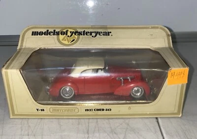 Matchbox Models Of Yesteryear Y-18 1937 CORD 812 New In Box Antique Car RED/WHT - Image 1 of 4