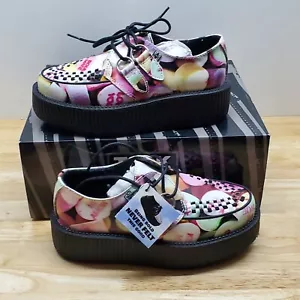 Nuovo - Scarpe TUK Low Viva Mondo Creeper da donna taglia 6 Candy Hearts Punk Goth nuove con etichette - Foto 1 di 14