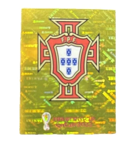 Panini World Cup Qatar 2022 - #POR2 - PORTUGAL TEAM BADGE - Bild 1 von 3
