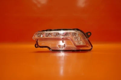 ЛЕВЫЙ СВЕТОДИОДНЫЙ ПРОТИВОТУМАННЫЙ ФОНАРЬ MERCEDES BENZ E350 2010 2011 2012 2013 A2128200756 ОТ ОРИГИНАЛЬНОГО ПРОИЗВОДИТЕЛЯ - Изображение 1 из 4