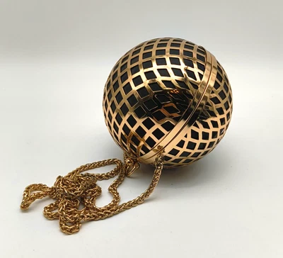 H&M trendy Kugel  Ball Tasche in Goldfarben schwarz Kette 13 cm durchm (BE Impor - Bild 1 von 4