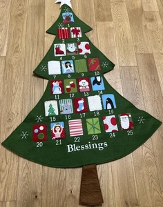 POTTERY BARN CHRISTMAS ADVENT CALENDAR TREE 5 FEET KID Blessings Wall Decorative - Picture 1 of 13