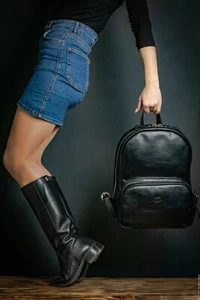 Mochila de cuero para portátil de POHVALIN Negra - Imagen 1 de 8