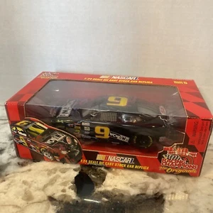 1999 Racing Champions 1:24 JERRY NADEAU #9 WCW / nWo Ford Taurus New Sealed - Picture 1 of 8