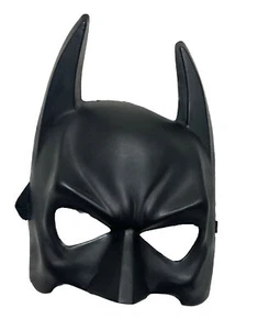 Conviértete en el Cruzado Enmascarado con la Máscara de Batman Adulto de The Dark Knight - Imagen 1 de 8