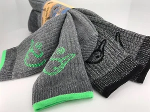 Men's Ducks Unlimited Charcoal Gray 20% WOOL Crew Hunting Socks. 2 Pack.$30 MSRP - Picture 1 of 12