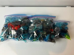Lego ½ Lb of Translucent Random Windshield Cockpit Windscreen For Vehicles - Picture 1 of 3