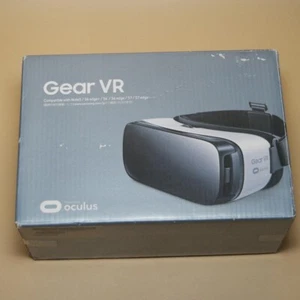 Samsung Galaxy Gear VR White Boxed SM-R322NZWAX JP Japanese version - Picture 1 of 6
