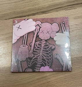 IN HAND - CLIPSE LET GOD SORT EM OUT CD AUTOGRAPHED INSERT PUSHA T MALICE - Picture 1 of 3