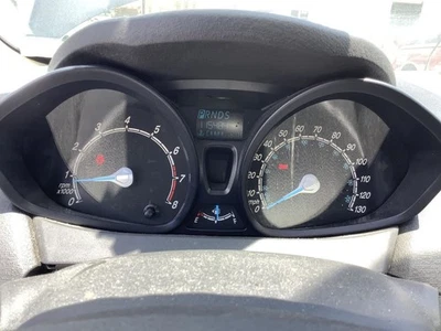 Speedometer Cluster MPH Fits 14-15 FIESTA 4724990 - Image 1 of 4