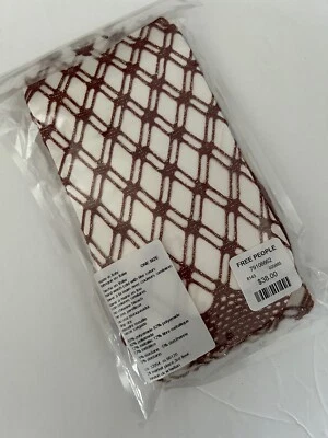 Pantimedias Free People Red Chain Mail Rojo Profundo Brillante Talla Única Foto 1 de 3