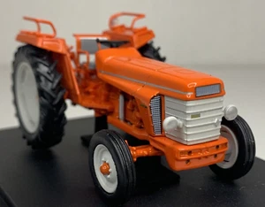 Universal Hobbies Renault Master II Diecast Traktor 1/43 Hachette neu auf Sockel - Bild 1 von 6