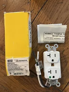 Lot of 4 Hubbell HBL8300SGWA Hospital Grade Tamper 20 amp New receptacles - Picture 1 of 7