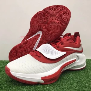 NIKE ZOOM Uomo FREAK 3 TB PROMO UNIVERSITY ROSSO-BIANCO Taglia 10 DM7378-603 - Foto 1 di 7