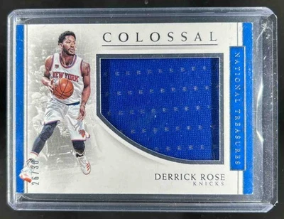 Materiales de camiseta colosales Derrick Rose 2016-17 National Treasures #/30 Knicks Foto 1 de 2