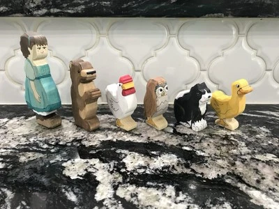 Juego de 6 figuras de madera hechas a mano de osito Maurice Sendak NUEVO Foto 1 de 4