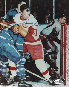 Autographed GORDIE HOWE Detroit Red Wings 8x10 photo - JSA COA - Picture 1 of 1