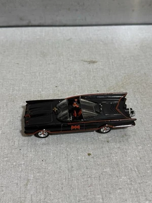 Hot Wheels 1966 Classic TV SERIES Batmobile - Image 1 of 4