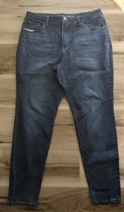 Jeans donna senza confini taglia 15 - Foto 1 di 5
