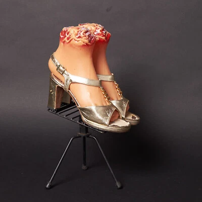 Sandalias retro discoteca cadena dorada años 70 tacón peep toe Foto 1 de 4