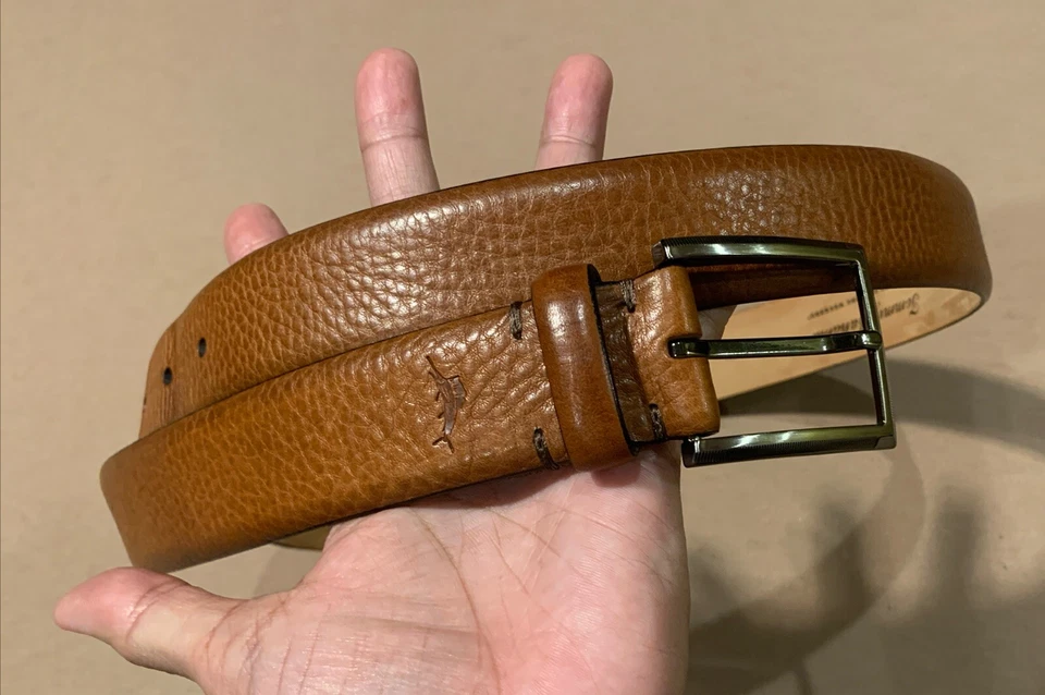 "Cinturón de cuero italiano Tommy Bahama para hombre marrón talla 38 tono plateado herrajes 1,5"" W" Foto 1 de 4