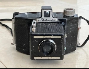 Macchina fotografica vintage Coronet Flashmaster pellicola inglese anni 50 6x6 - Foto 1 di 6