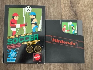 NES - Soccer - 1985 - 5 screw cart - Hang Tab box. - Picture 1 of 14