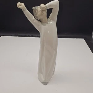 Lladro Boy Yawning Awakening Stretching Figurine Retired Standing 8.5" - Picture 1 of 9