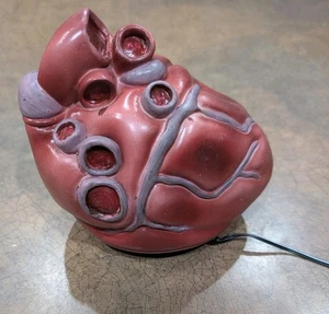 2006 Gemmy Industries "Throbbing Heart" — getestet/funktioniert — Halloween — Knopf - Bild 1 von 5
