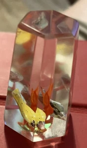 VTG SULPHIDE Chinese glass PAPERWEIGHT 2” Tall 2 Birds /Fish Silver Yellow - Picture 1 of 6
