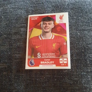 💥Adesivo Panini Premier League 2025 coner Bradley #387 Liverpool - Foto 1 di 2