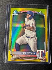 2025 Bowman - Chrome Prospects Cody Freeman #BCP-112 rifrattore giallo /75 TX - Foto 1 di 2