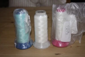 3 x reels of Luminous Thread Glow In The Dark DIY Embroidery Sewing Crafts - Picture 1 of 4