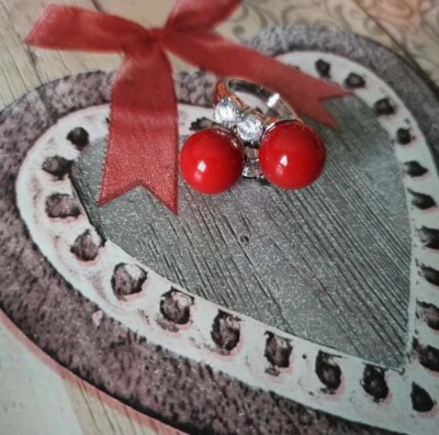 Bellissimo anello modello torchon con zirconi e pasta di corallo argento 925 - Immagine 1 di 3