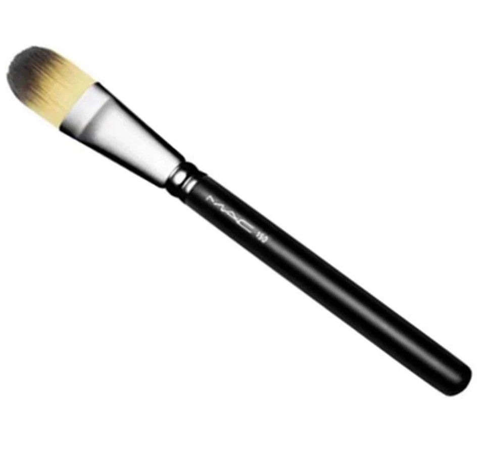 Mac 190 Foundation Brush upc 773602023172 brand new free ship - Image 1 of 1