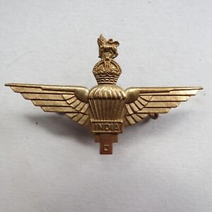 Military Brass Badge The Parachute Regiment India Indian Army 