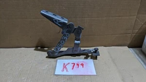 1997-2005 CHEVY VENTURE ORIGINAL HOOD HINGE RH - Picture 1 of 8