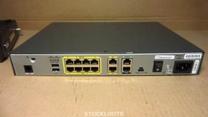 Routeur réseau Cisco 1811 V08 Integrated Services 2x LAN 8x 10/100 WAN NO EARS - Photo 1/3