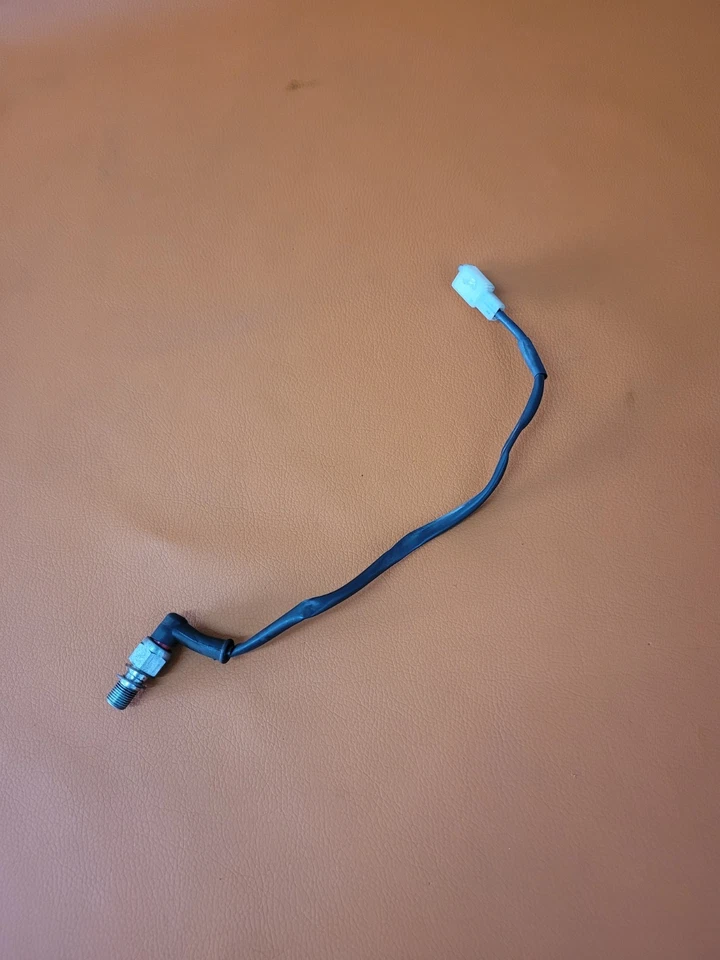 KTM SM 990 rear brake light switch (ez.2008) 50311051100 - Image 1 of 1