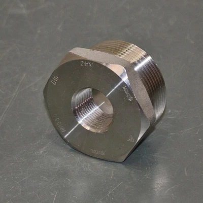 SCI Threaded Bushing Fitting 4307000274, 2-1/2" x 1" NPT, 3" Hex, 304L SS - Image 1 of 4
