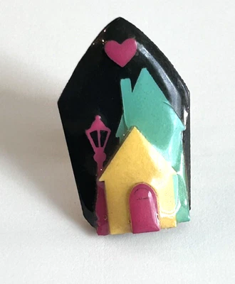 Broche prendedores de casa de Lucinda casa pequeña corazón poste de luz numerado 32? Foto 1 de 3