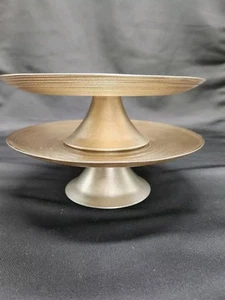 MCM MODERNO MINIMALISTA VETRO ORO VORTICE STRUTTURA PIEDISTALLO CUPCAKE SUPPORTO DECORATIVO - Foto 1 di 6