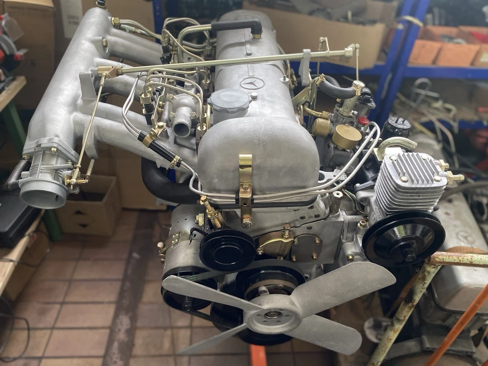 MOTOR MERCEDES BENZ W112 300 SE M189.984 REACONDICIONADO Foto 1 de 4