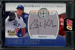 Ultimate Collection Clayton Kershaw 2008 parche de novato usado en juegos automático #'d 10/99 - Imagen 1 de 2