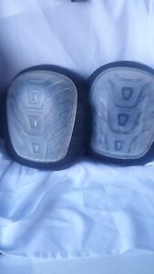 Pair of Comfortable Gel Filled Protective Knee Work Pads Construction Work