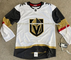 Adidas NHL Vegas Golden Knights Jersey Men’s Size 50 Authentic Hockey Jersey - Picture 1 of 10