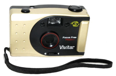 VIVITAR PN2011 35mm Film Camera Panoramic Focus Free Point and Shoot - Image 1 of 4