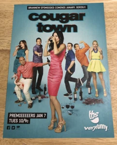 2014 COUGAR TOWN Courteney Cox auf TBS-Anzeige - Magazin Printanzeige - Bild 1 von 1