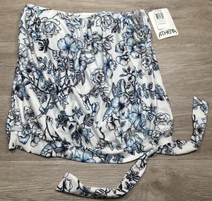 NWT Athleta Women's Blue/White Bouson Bandini Swim Top sz 6 - Picture 1 of 9