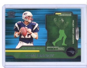 2002 Pacific Rocket Launchers Tom Brady #10 Insert Patriots HOF - Picture 1 of 2